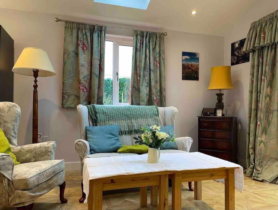 Countryside In The Town. Apartment Shrewsbury Luaran gambar
